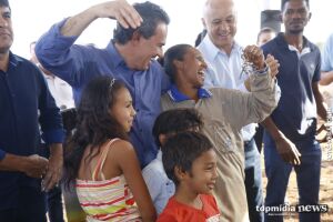 Marquinhos entrega 12 casas e academia ao ar livre no Bom Retiro