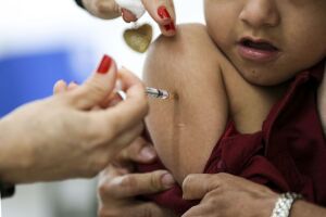 Ministério recomenda dose extra contra o sarampo em bebês menores de 1 ano