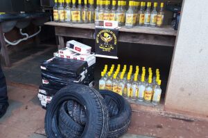 FIM DA FESTA: DOF apreende carro carregado de bebidas e cigarros contrabandeados