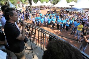 Caminhada e prestação de serviços celebram o Dia do Idoso em Campo Grande