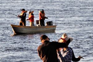 Último mês de pesca esportiva tem feriado prolongado e operação da PMA nos rios de MS