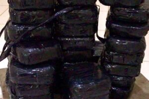 Economista e corretor de imóveis são presos com 36 kg de cocaína em Três Lagoas