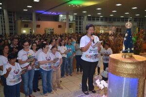 Novena homenageia Nossa Senhora Aparecida em paróquia de Maracaju
