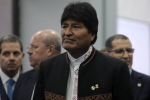 Evo Morales renuncia ao cargo e pede fim de violência na Bolívia