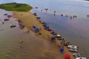 Pai e trigêmeos morrem durante banho no rio Paraná