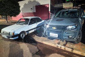 Choque recupera Chevette roubado no Jardim Leblon e prende três suspeitos