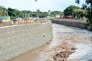 Obras na Ernesto Geisel