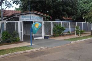 Prefeitura salva quatro escolas que seriam fechadas com municipalização