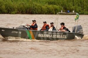 Operação Travessia Segura é realizada pela Marinha no Pantanal