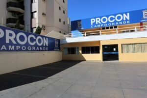 Procon de Campo Grande notifica bancos para evitar cobrança de cheque especial