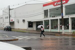 Chuva abençoada cobre Campo Grande e refresca  MS, veja previsão