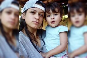 Mãe é achada com faca ao lado da bebê de dois anos: 'matei minha filha'