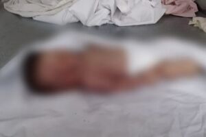 Bebê morre e família encontra cadáver cheio de formiga e lençóis sujos em hospital de Corumbá