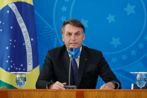 Ministro Marco Aurélio encaminha pedido de afastamento de Bolsonaro à PGR