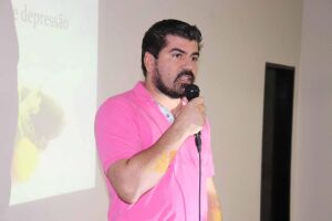 Discussão sobre projeto que aumenta salário de prefeito vai parar na delegacia