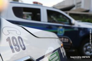 Bêbado, motorista causa acidente, ‘xinga geral’ e acaba preso