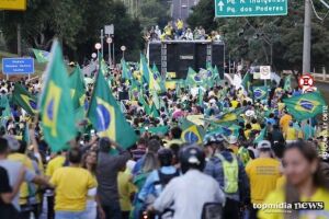 Mesmo com Coronavírus, carreata de apoio a Bolsonaro é mantida na Capital