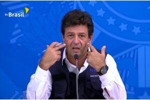 Na Lata: de técnico, ministro vira o ‘pau Mandetta’