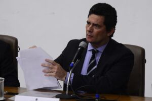 Moro reage a Bolsonaro: 'se quisesse vaga no STF teria aceitado demissão de Valeixo'