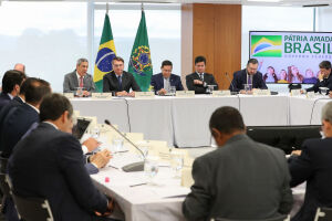 Para investigadores, vídeo não tem nada de devastador contra Bolsonaro, diz CNN