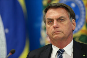 Grupo de hackers divulga dados pessoais de Bolsonaro, filhos e aliados