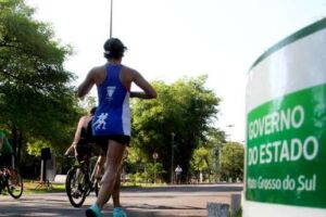 Nada de corridinha no parque