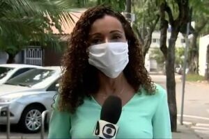 VÍDEO: repórter da Globo tem crise de riso ao noticiar que modelo foi presa pelada
