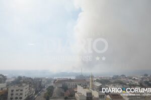 Fumaça de queimada no Pantanal invade Corumbá e moradora lamenta: 'onde vamos parar?'