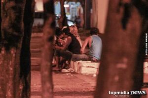 Comerciantes gritam por socorro após Dom Aquino virar casa de usuários de droga
