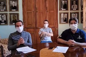 Médicos sugerem e Prefeitura estuda coquetel de prevenção à covid-19 em Campo Grande
