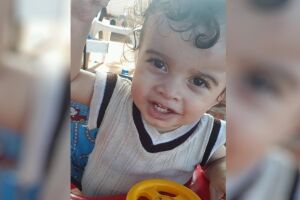 Pai diz que PM é culpada por morte de filho em piscina