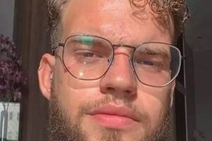 ATÉ QUE ENFIM: polícia encontra cobra naja que picou estudante
