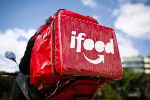 Projeto que pede criação de espaço de descanso para entregadores delivery é aprovado na Câmara