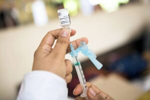 Diretor do Instituto Butantan estima que vacina contra covid fique pronta até outubro