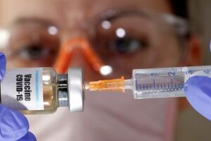 Após testes, Rússia diz que aplicará vacina contra covid-19 em outubro