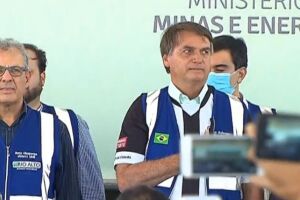 Bolsonaro diz que “Brasil está de parabéns” na preservação do meio ambiente