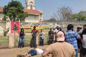 Homem é executado pelas costas em frente de igreja em Ponta Porã