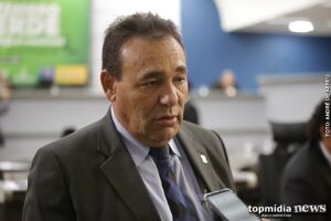 PSB formaliza apoio à reeleição de Marquinhos Trad na segunda