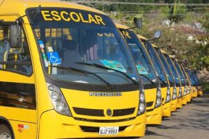 Ex-prefeito de Rio Negro tem R$ 833 mil bloqueados por desviar verba do transporte escolar