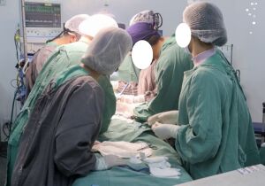 Paciente entra pânico ao ver cirurgia adiada; Santa Casa culpa contrato