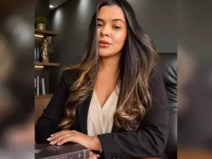 Investigada de 22 anos ensinava nas redes sociais a escapar de fraudes enquanto operava, com o companheiro, uma "loja cenogr&aacute;fica"