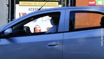 Maioria se sente insegura em carro de aplicativo em Campo Grande, diz enquete 
