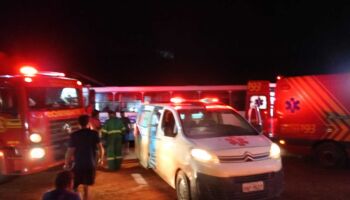 Três pessoas ficaram feridas em acidente com ônibus e carreta entre Maracaju e Ponta Porã