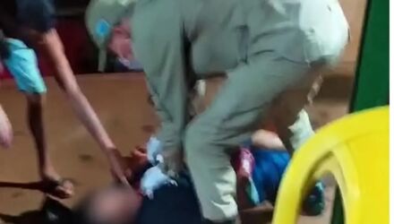Mulher confessou o crime &agrave; pol&iacute;cia e relatou ter agido ap&oacute;s presenciar agress&otilde;es contra a m&atilde;e 