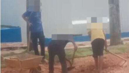 Crian&ccedil;as seriam alunas da escola 