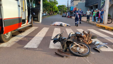 Ana Cl&aacute;udia Machado Gon&ccedil;alves, de 48 anos, seguia para o trabalho quando houve a colis&atilde;o no Centro da cidade; motorista permaneceu no local
