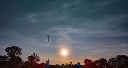 Tempo amanheceu com sol aparecendo com força