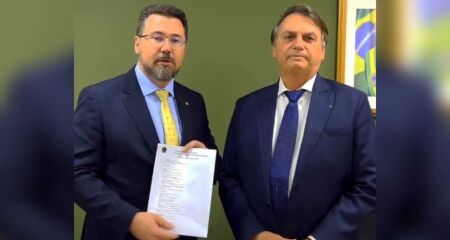 Pollon ao lado do ex-presidente