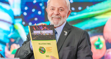 Aprovação do trabalho do presidente Lula recuou três pontos percentuais