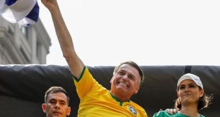 Bolsonaro aceitou justificativa de Tereza 
